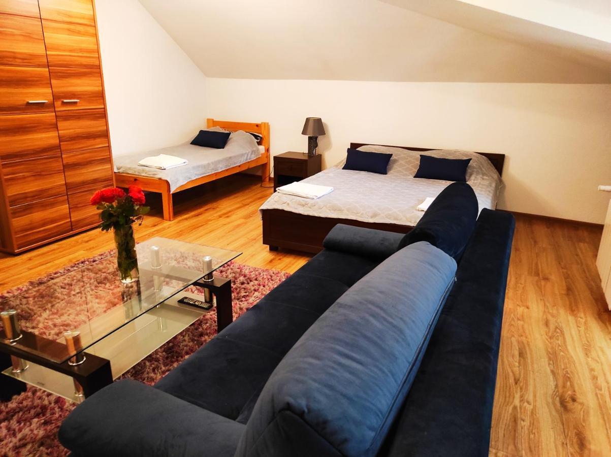Hostel & Restauracja Santorini Bialystok Bagian luar foto