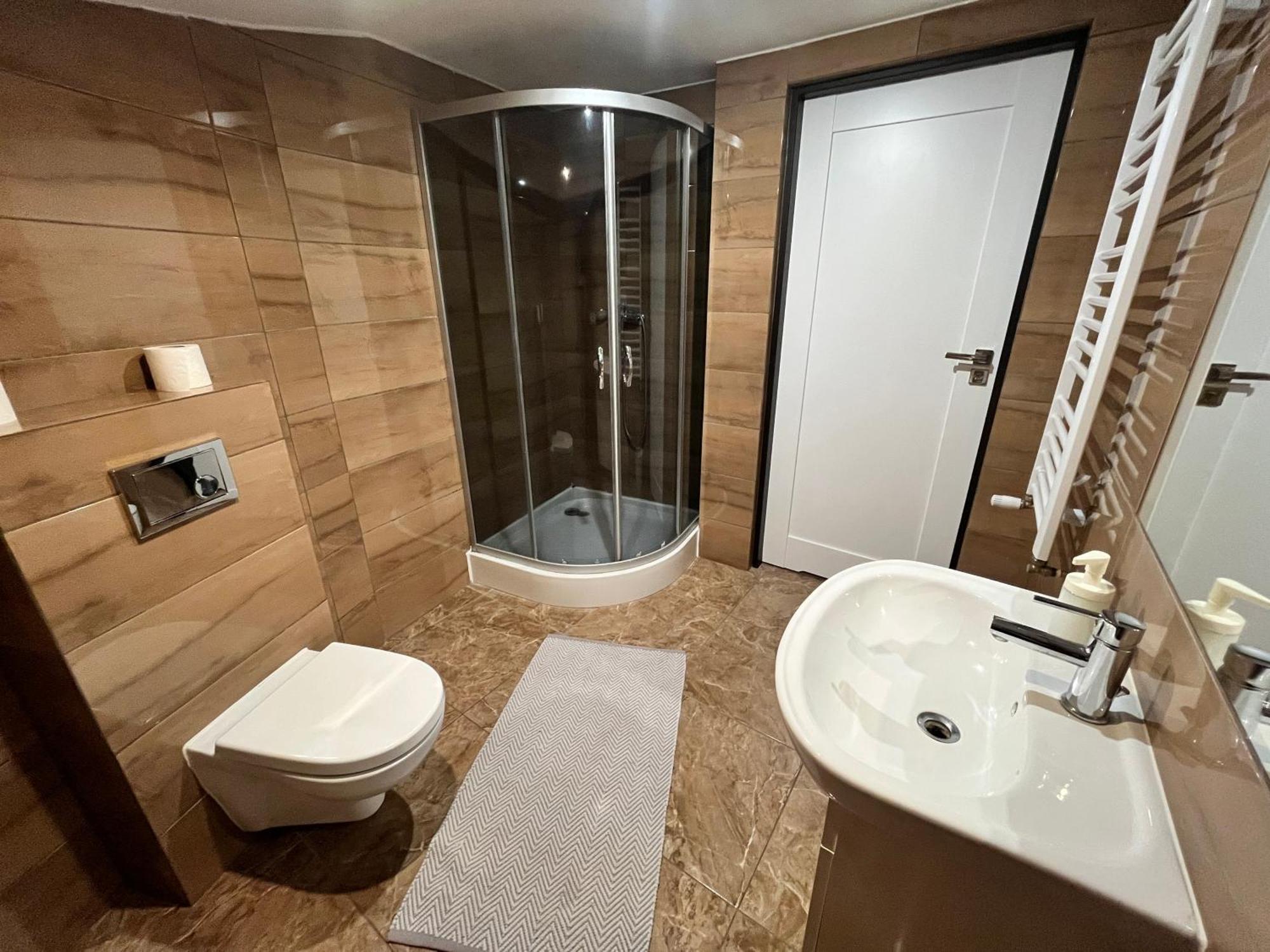 Hostel & Restauracja Santorini Bialystok Bagian luar foto