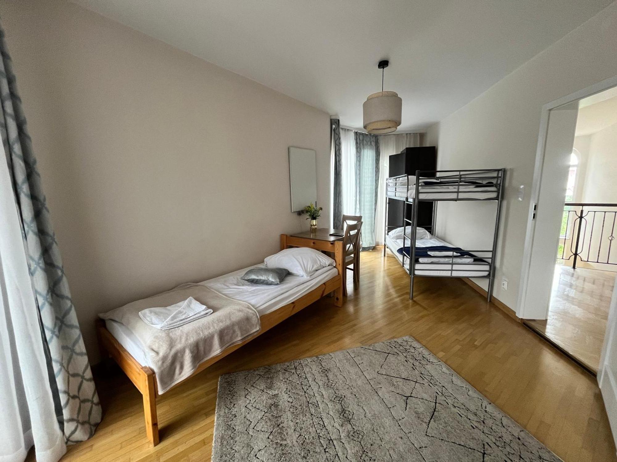 Hostel & Restauracja Santorini Bialystok Bagian luar foto