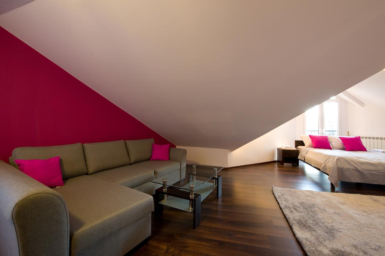 Hostel & Restauracja Santorini Bialystok Bagian luar foto